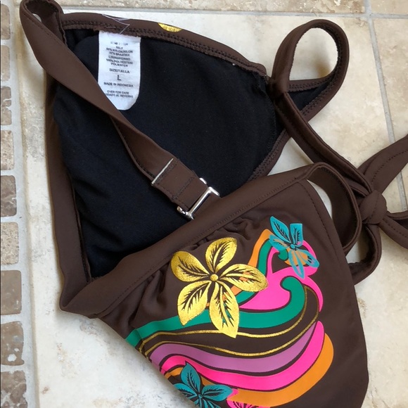 Bikini top ๐ - Picture 2 of 2